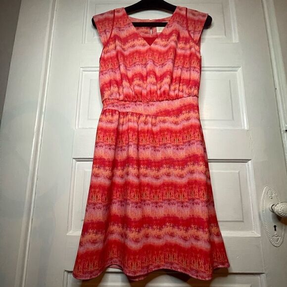 McGinn Sunset Red Pullover Capped Sleeve Dress - Picture 2 of 12